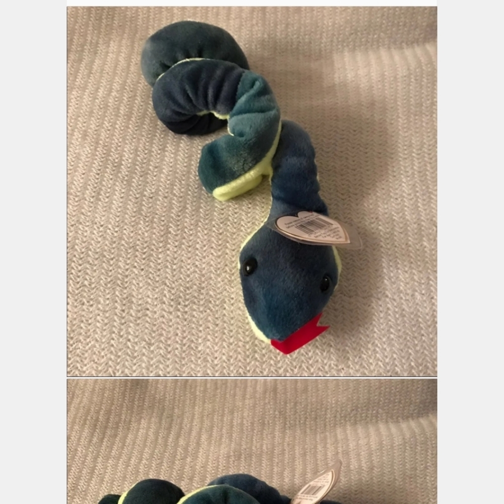 TY Beanie Baby. Hiss